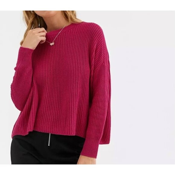 Cotton On Archy Cropped Knit Sweater, size Large - Picture 2 of 6